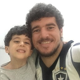<strong>Carlos M, </strong>34 años